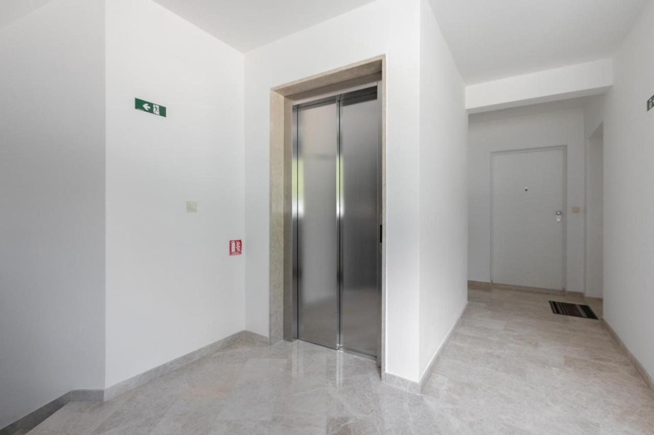 Silver Sea Apartment Makarska Ngoại thất bức ảnh
